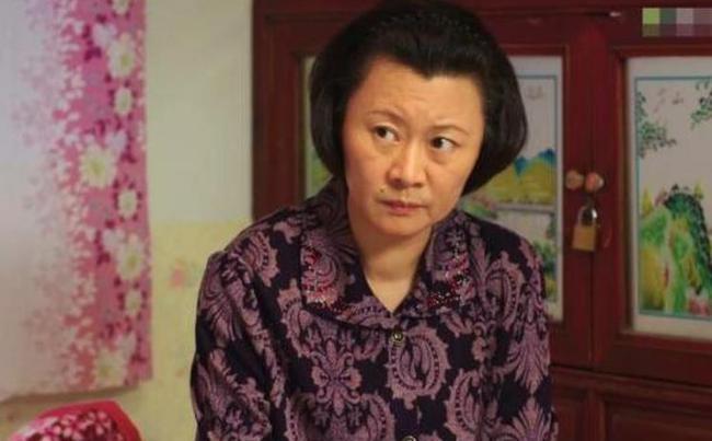 乡村爱情谢广坤媳妇赵海燕个人资料戏外的她很有气质