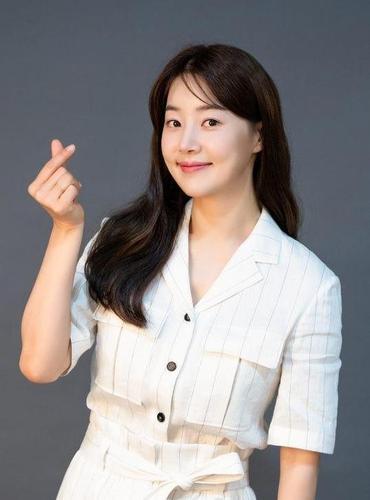 韩智慧曝光10年主妇生活,为丈夫搬到济州岛,远离李东健获幸福