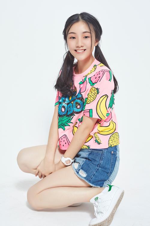 歌手郭沁独家春日歌单分享 带你走进音乐少女内心