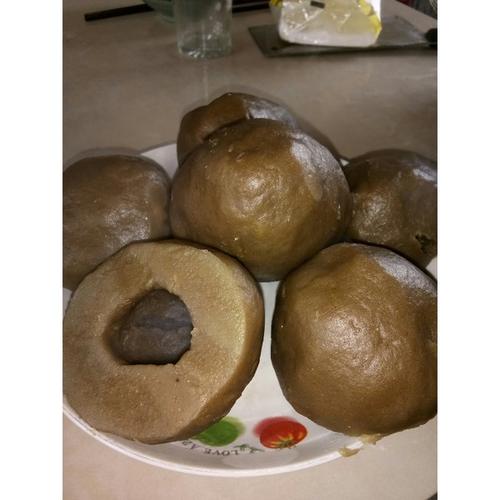 红薯窝头 我是紫泡泡做的红薯窝头  赞 红心红薯,玉米面,糖,猪油 18