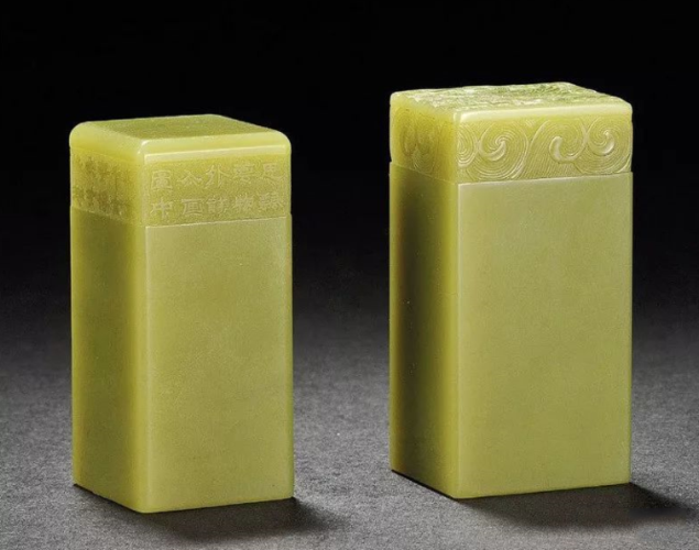 什么是寿山月尾艾叶绿呢?一条苦瓜胜田黄值几百万?不是玉石会是啥?