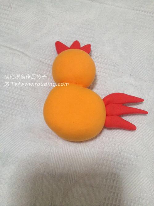 硕硕卡通轻粘土教程之可爱的大公鸡详细制作图解