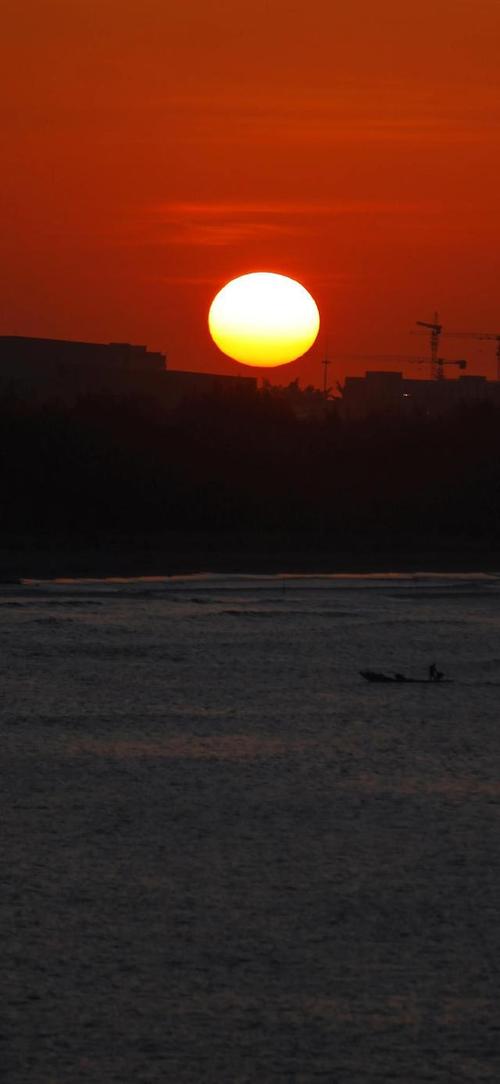 关于壁纸黄昏与海