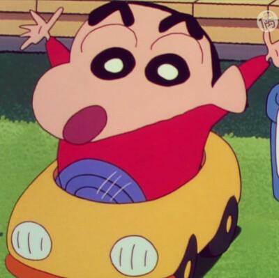 卡通人物蜡笔小新头像