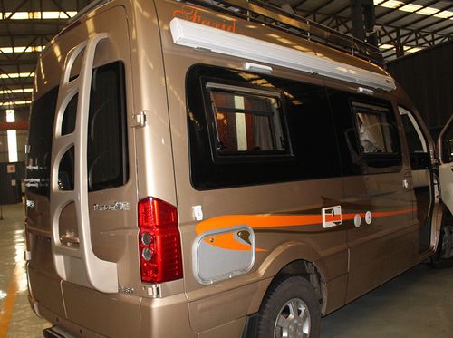 黄海瑞途改房车内饰改装窗帘座椅改装-武汉房车,商务车内饰改装-内饰