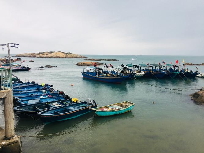 汕尾天然深水良港一一红卫码头,马宫渔港