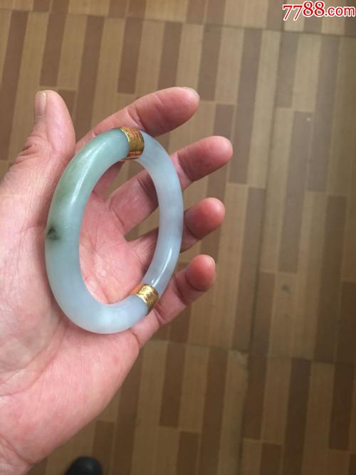 翡翠金镶玉手镯