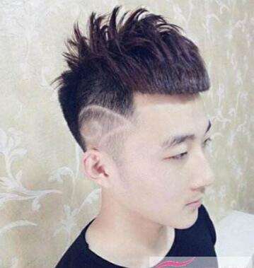 男生刀疤头发型怎么剪