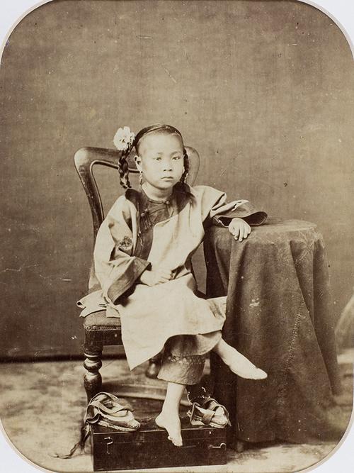 [原创]中国古代的三寸金莲 实在是变态实在是令人恐惧(图)