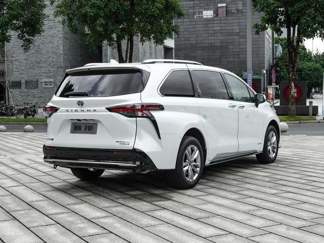 一汽丰田威尔陆实车登场网友和赛那长得一样