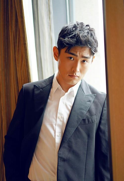 (更新海量美照)地图炮了,东北的男演员高帅可爱还自带