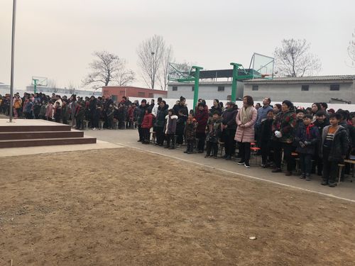 范坡镇中心小学2019春季开学典礼及感恩教育大会