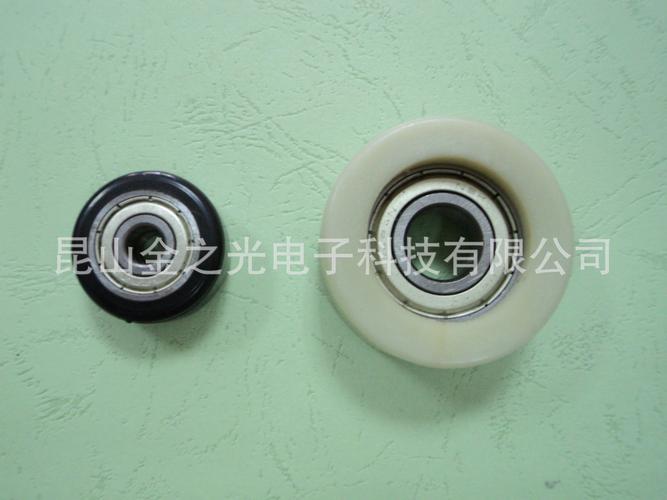 厂家供应精密卧式注塑成型 紧固件注塑加工 塑胶螺丝注塑
