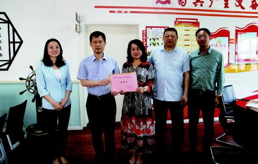             半岛记者 葛楠 报道