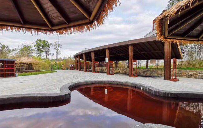 (6)问水温泉小镇