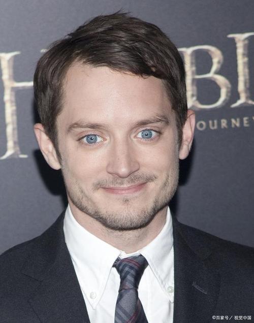 《指环王》男主佛罗多·巴金斯和女友迎接一个新生命