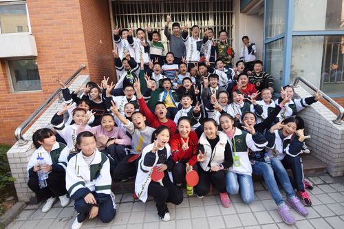 六安皋城中学初一2班运动会剪影