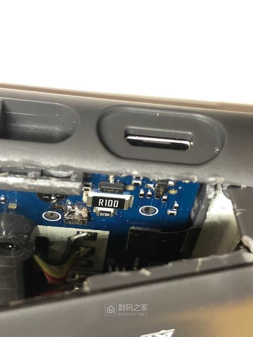 怪兽充电宝拆机硬解