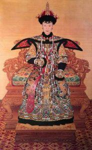 侧福晋→关雎宫宸妃 1,天聪七年四月(公元1633年4月)商量决定婚事.