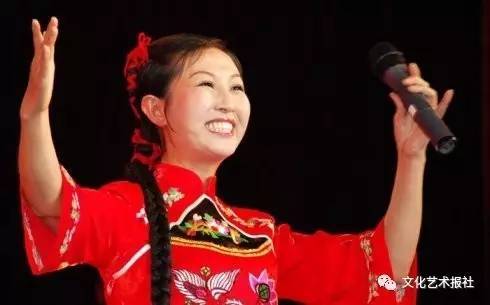 恭喜陕西籍女子王春燕荣获星光大道2016年分赛冠军