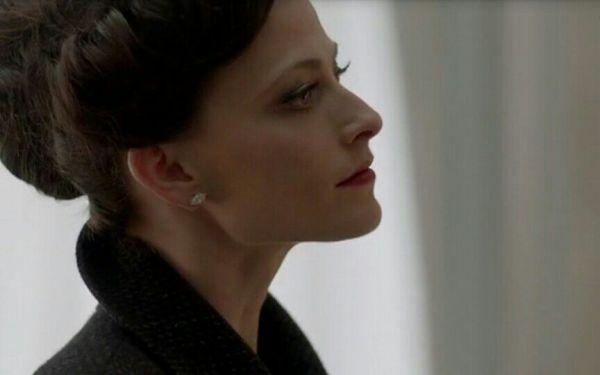 bbc神探夏洛克里,夏洛克对艾琳·艾德勒是怎样的感情?