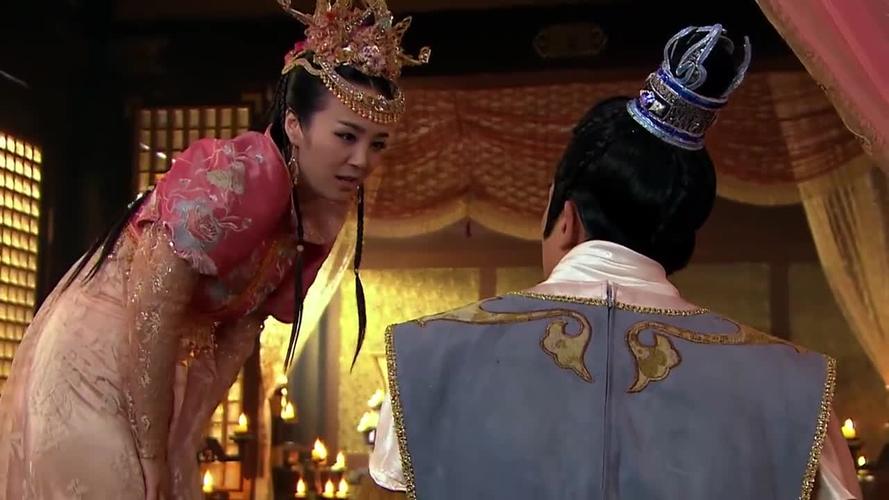 封神英雄榜昏迷苏醒后的姬发头痛欲裂竟然不记得自己的身份