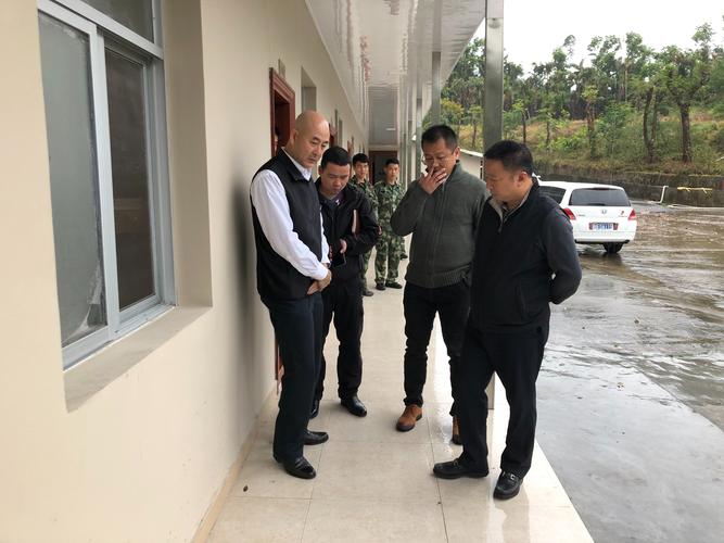 福田区委安监局副局长李德新同志到森林消防大队调研森林防火工作