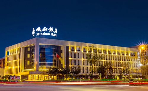 1月17日 下午2:00-5:00活动地点:the river house咖啡吧(四川岷山饭店