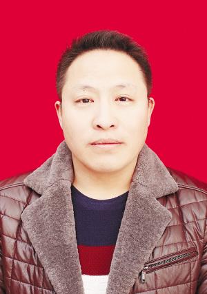邰景伟,社旗县桥头镇马蹬村人,南阳朵朵花业总经理,丹江口水库