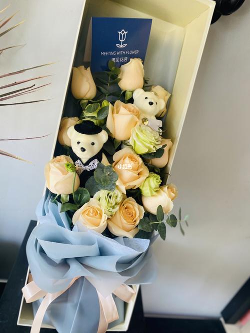 11支香槟玫瑰礼盒_香槟_家居家装_家居装饰