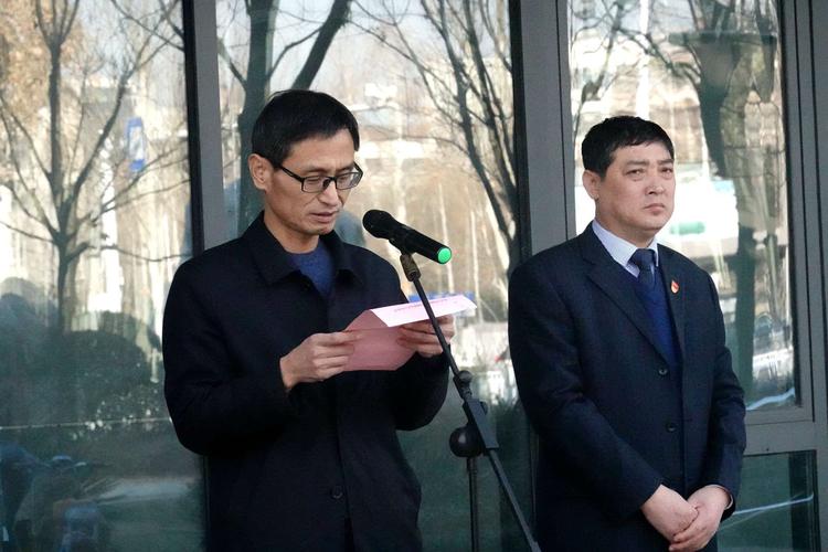 区委常委宣传部长于亦恩讲话