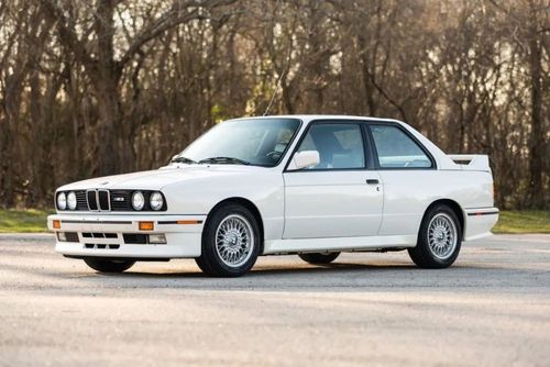 潮流|极佳车况 1991 年式样 bmw e30 m3 现身拍卖网站