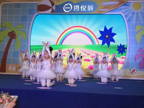 2019年湖里区芬南幼儿园毕业汇演 - 美篇
