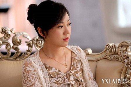 一仆二主闫妮的衣服款式欣赏 3款御姐搭配让你气场十足