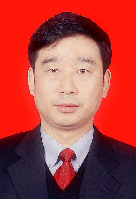 信阳市主要领导职务调整