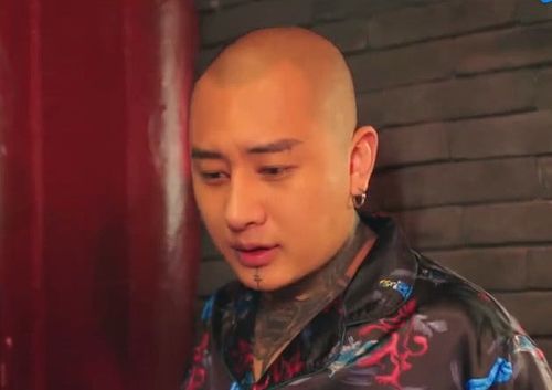 快手网红大电影将上线,方丈牌牌琦做主演,网友:社会摇又回来了