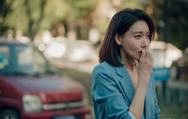 还有《都挺好》里有一个愚孝老公的大嫂,这次高露真的碰到了良人