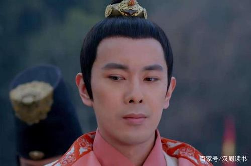 竟然纠集几百人,多次赴京上表,请求武则天册立武承嗣为太子