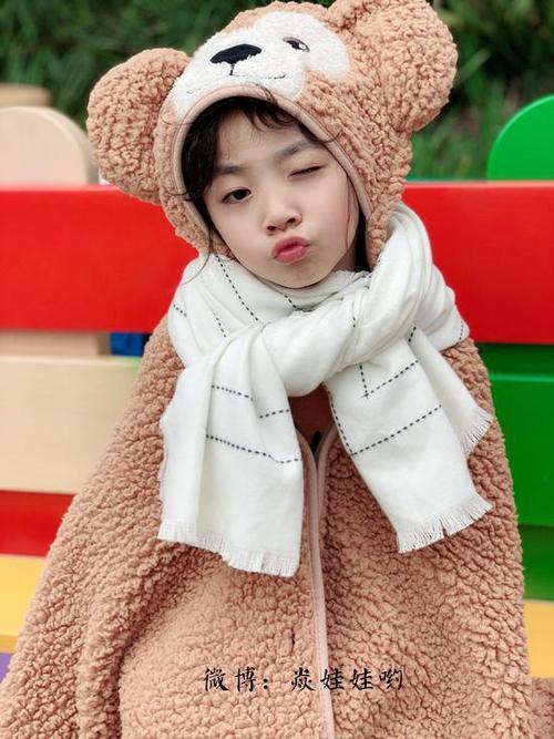  p>焱娃娃,真名孙翊焱,出生于河南郑州,中国内地女演员,模 span class