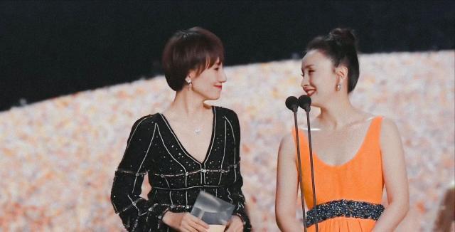 金鸡奖的神仙同框杨幂秦岚好美张子枫吴磊这莫名的cp感是为何