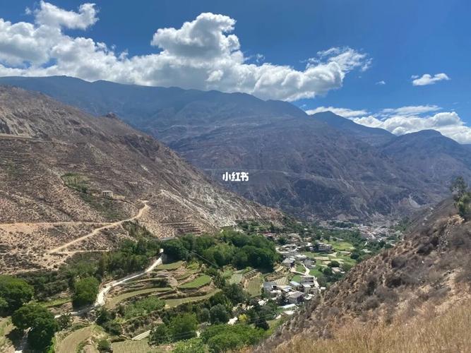 班车进藏:香格里拉～德钦～盐井_香格里拉_德钦县攻略