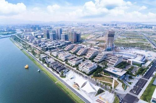 歼31,99式坦克,国之重器齐聚,福州长乐滨海新城实力实锤了