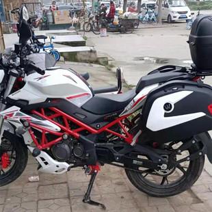 适用贝纳利tnt150侧箱红宝龙边箱bj15029b尾架护杠后货架改装