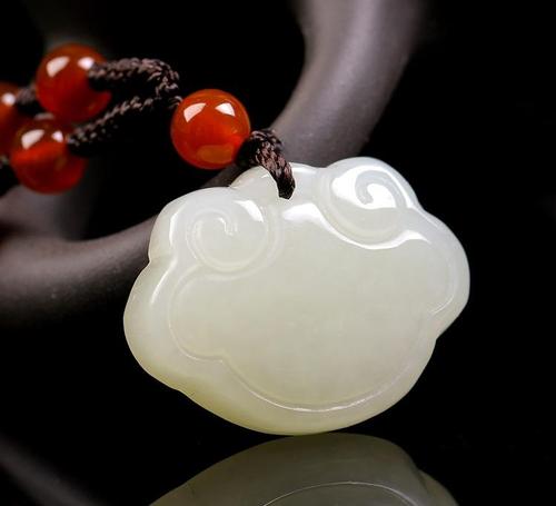 天然玉石新疆和田玉吊坠宝宝锁平安锁长命锁白玉佩玉牌小孩子挂件