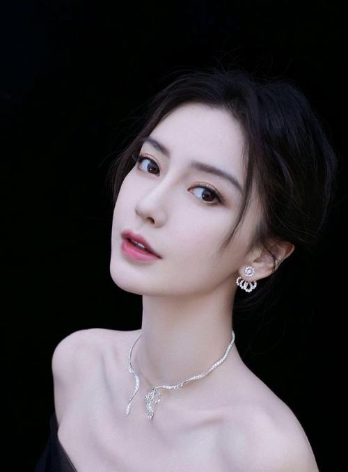 女明星美图|杨颖