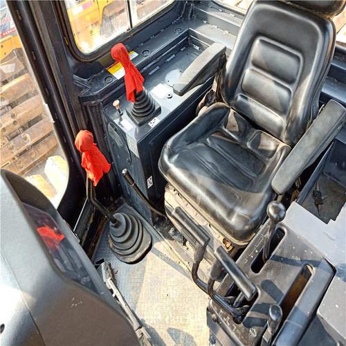 出售山推sd16tl手动档推土机