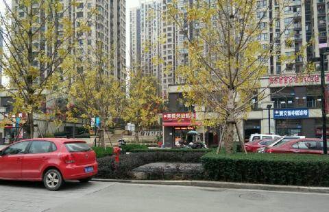 西永 沙坪坝西永龙湖好城时光 临街门面 30平米