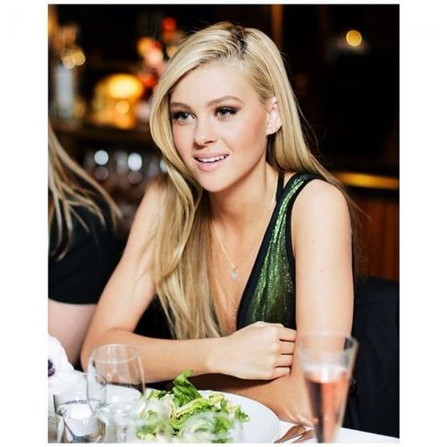 nicola peltz