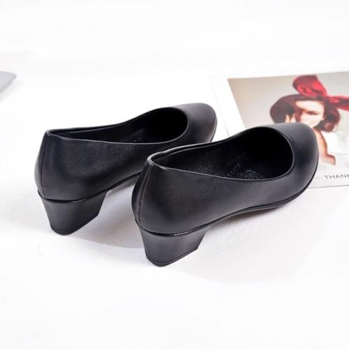 酒店服务员夏天工作鞋女工作鞋女黑色低跟平底皮鞋