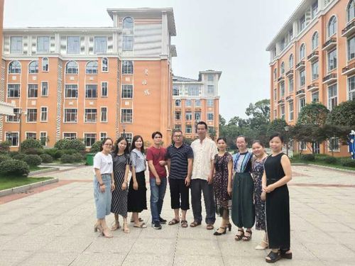 武宣县教师到长沙仰天湖教育集团桂花坪小学学习